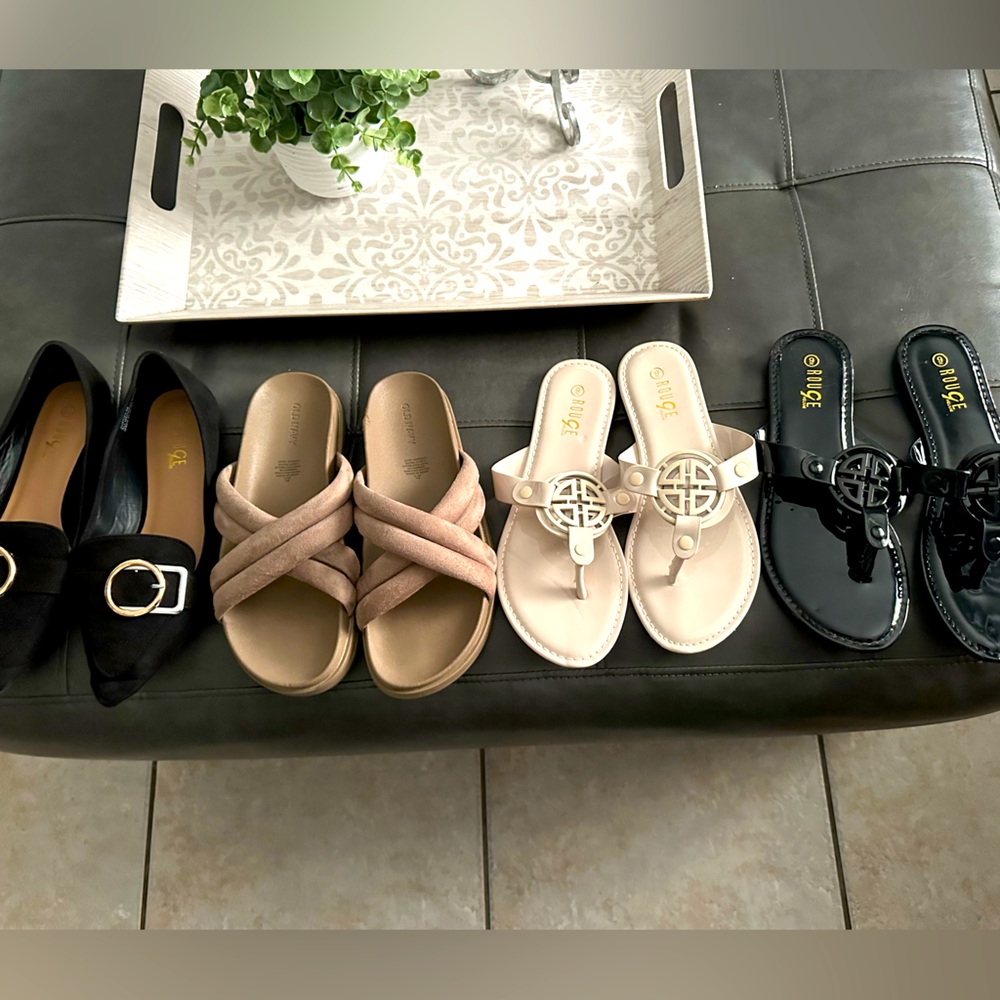 Shoe lot (4pairs) size 8.5/9